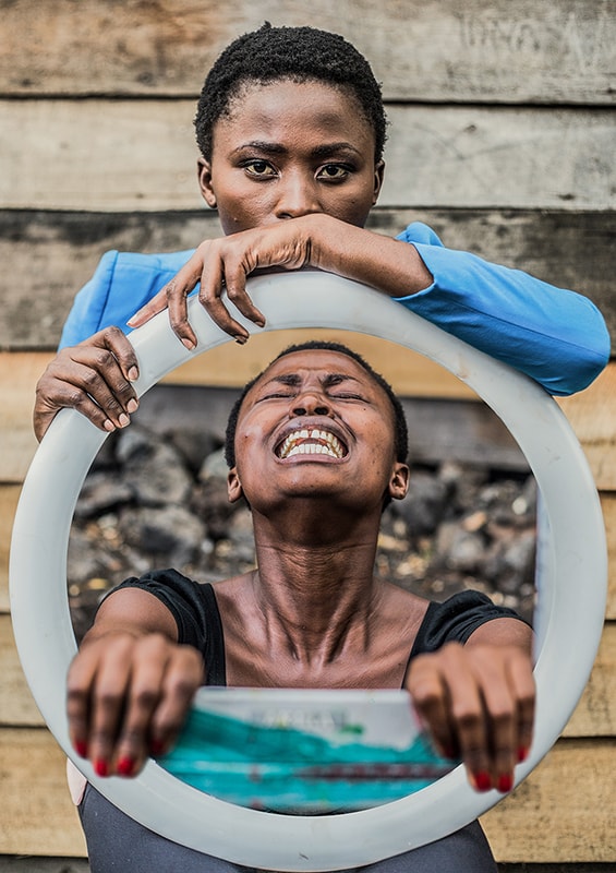 L'artiste congolaise Pamela Tulizo remporte la 3e édition du Prix Dior de  la Photographie et des Arts Visuels pour jeunes talents - LVMH